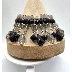 Black & Clear Beaded Dangle Bracelet With Silver Chain Accent